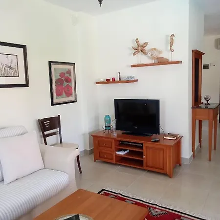 Oliva Houses1 4*