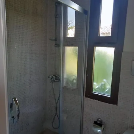 Oliva Houses1 Hotell 4*